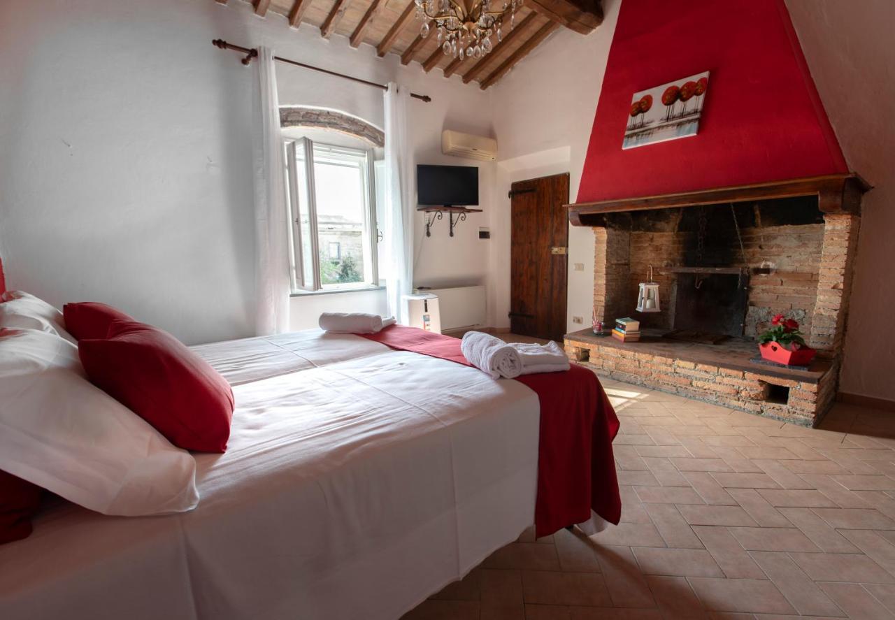 Agriturismo Le Biricoccole ヴァダ エクステリア 写真