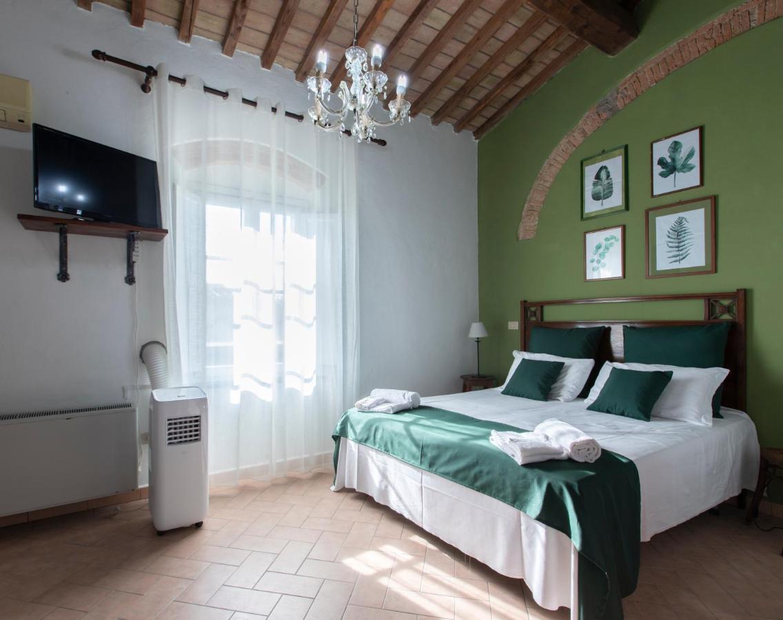 Agriturismo Le Biricoccole ヴァダ エクステリア 写真