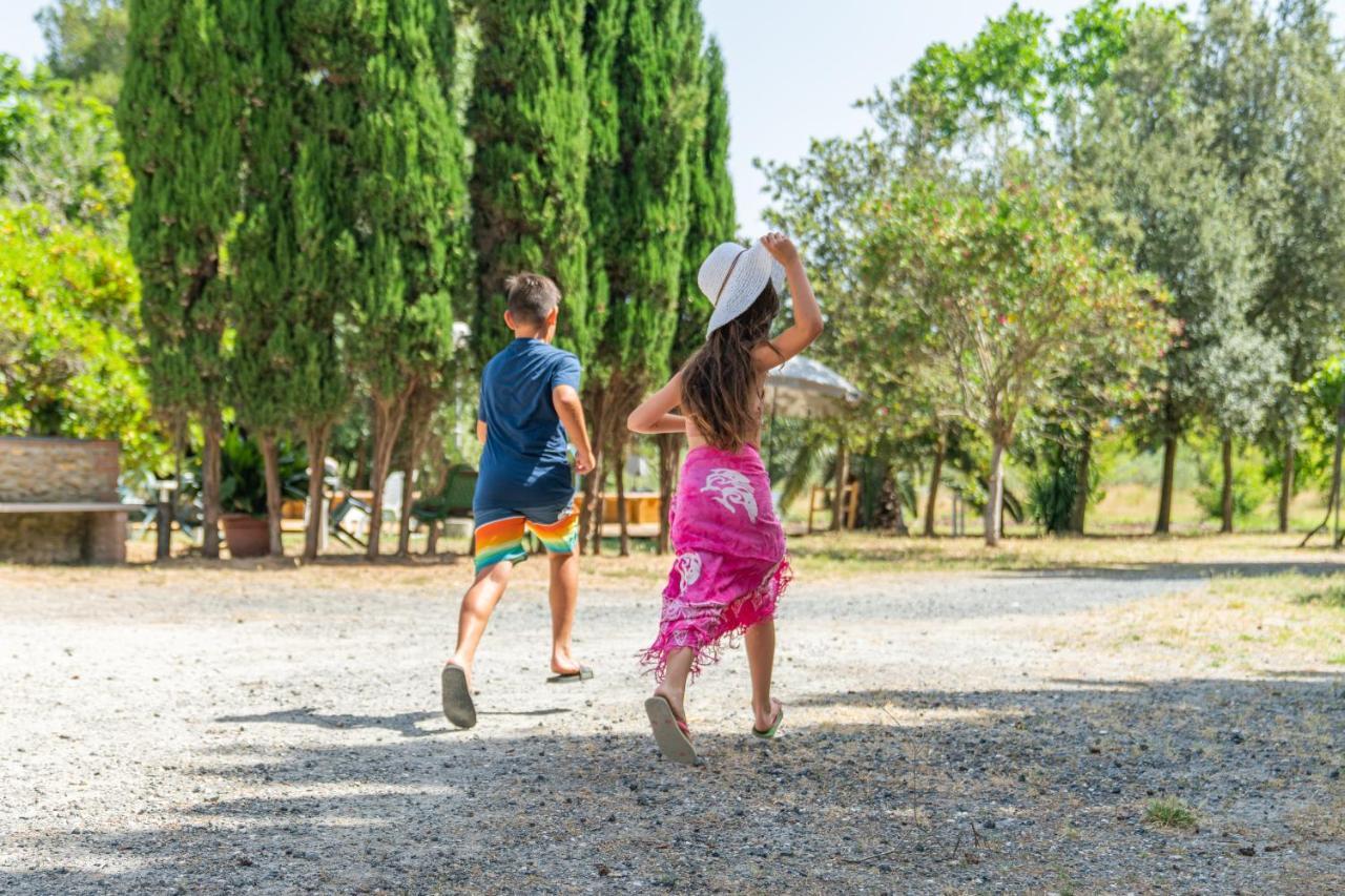 Agriturismo Le Biricoccole ヴァダ エクステリア 写真