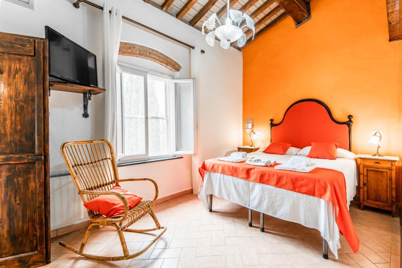 Agriturismo Le Biricoccole ヴァダ エクステリア 写真