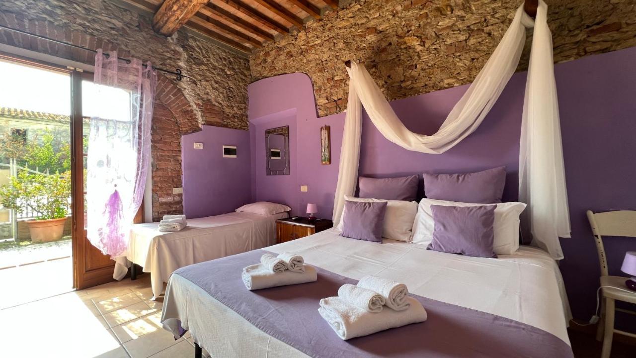 Agriturismo Le Biricoccole ヴァダ エクステリア 写真
